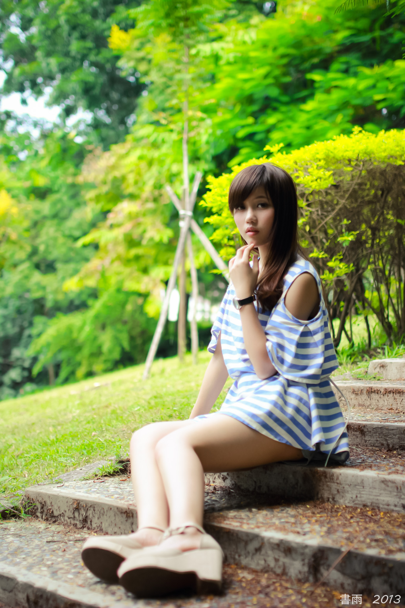 [Beautyleg番外篇]2013-09-14 敏敏国美馆外拍 1